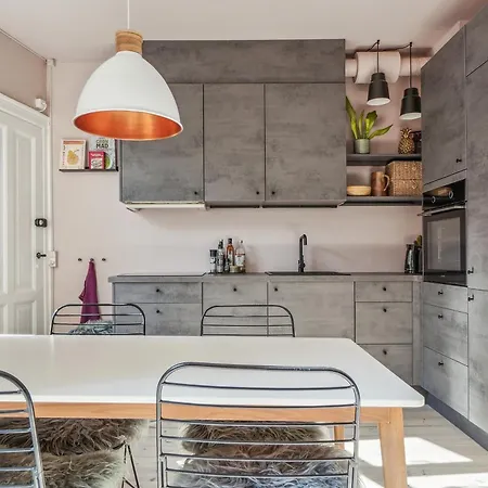 Nyistandsat 1br Lejlighed I Hjertet Af Norrebro Apartment *