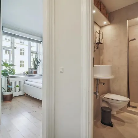 Nyistandsat 1br Lejlighed I Hjertet Af Norrebro Copenhagen